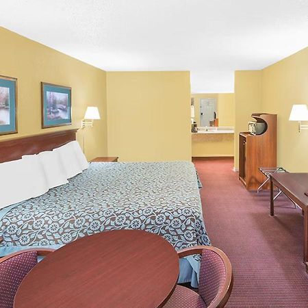 Travel Inn North Little Rock Εξωτερικό φωτογραφία